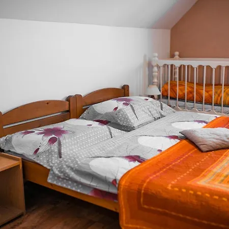 Apartmany Bartos Vitanova